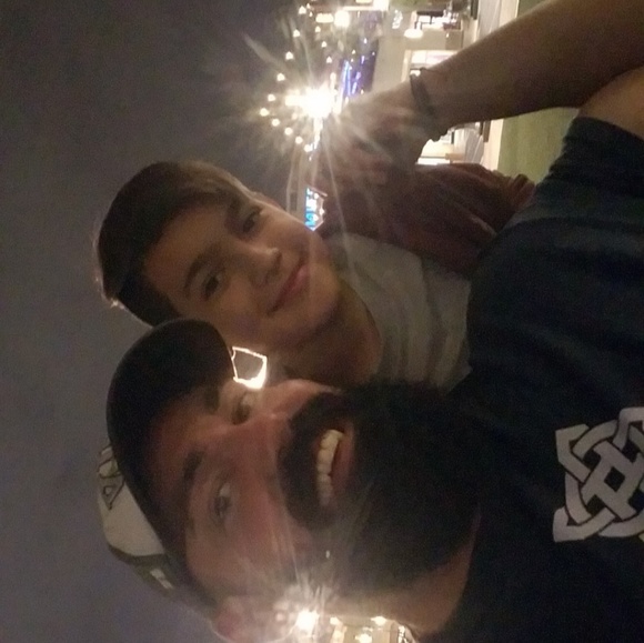 Meet your Posher, Karl - Picture 3 of 3